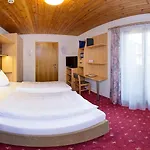 Hotel Hotel-pension Egger Grossarl