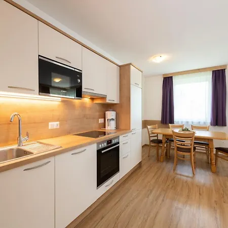 ホテル Hotel-pension Egger 3*