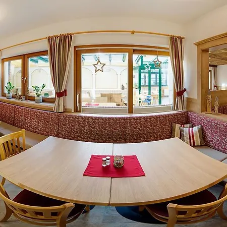Hotel-pension Egger 호텔
