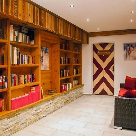 Hotel-pension Egger 3* غروسارل