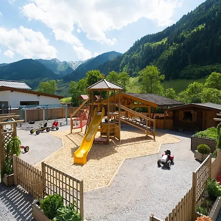 Hotel-pension Egger فندق غروسارل