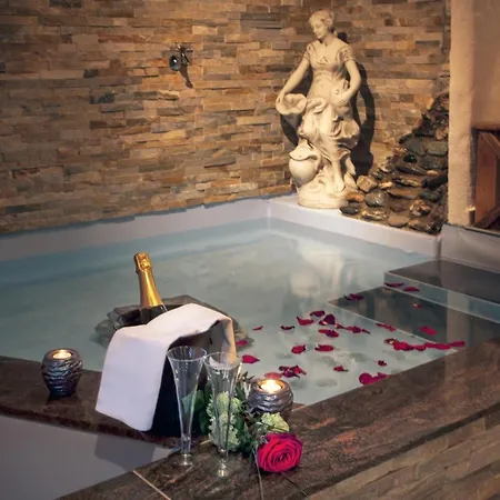 Hotel-pension Egger فندق غروسارل