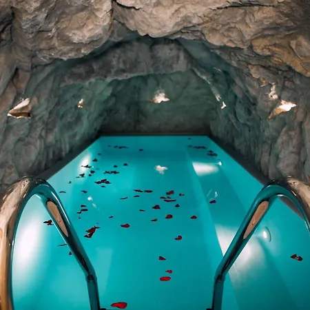 Hotel-pension Egger فندق غروسارل